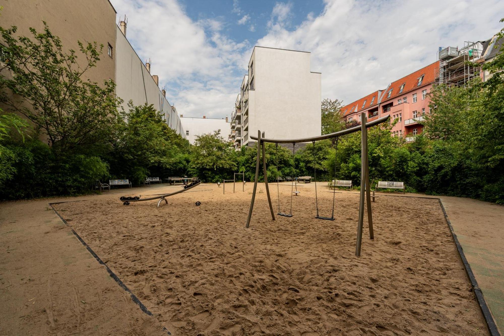 Appartement Central, Calm - High-speed Wifi - Close To Park Berlijn